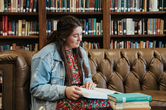 Holiday Gift Guide – The Academic