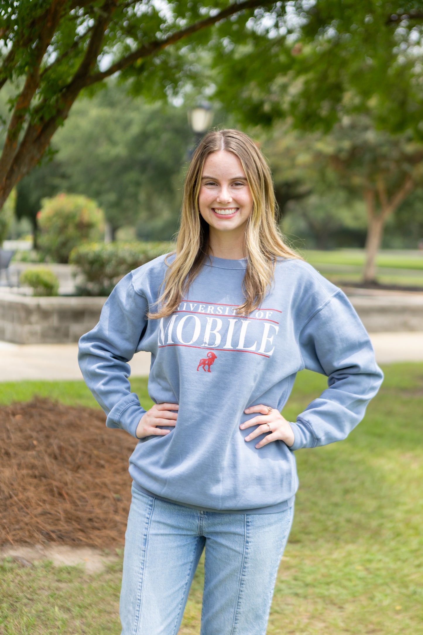 UM Ram Crewneck