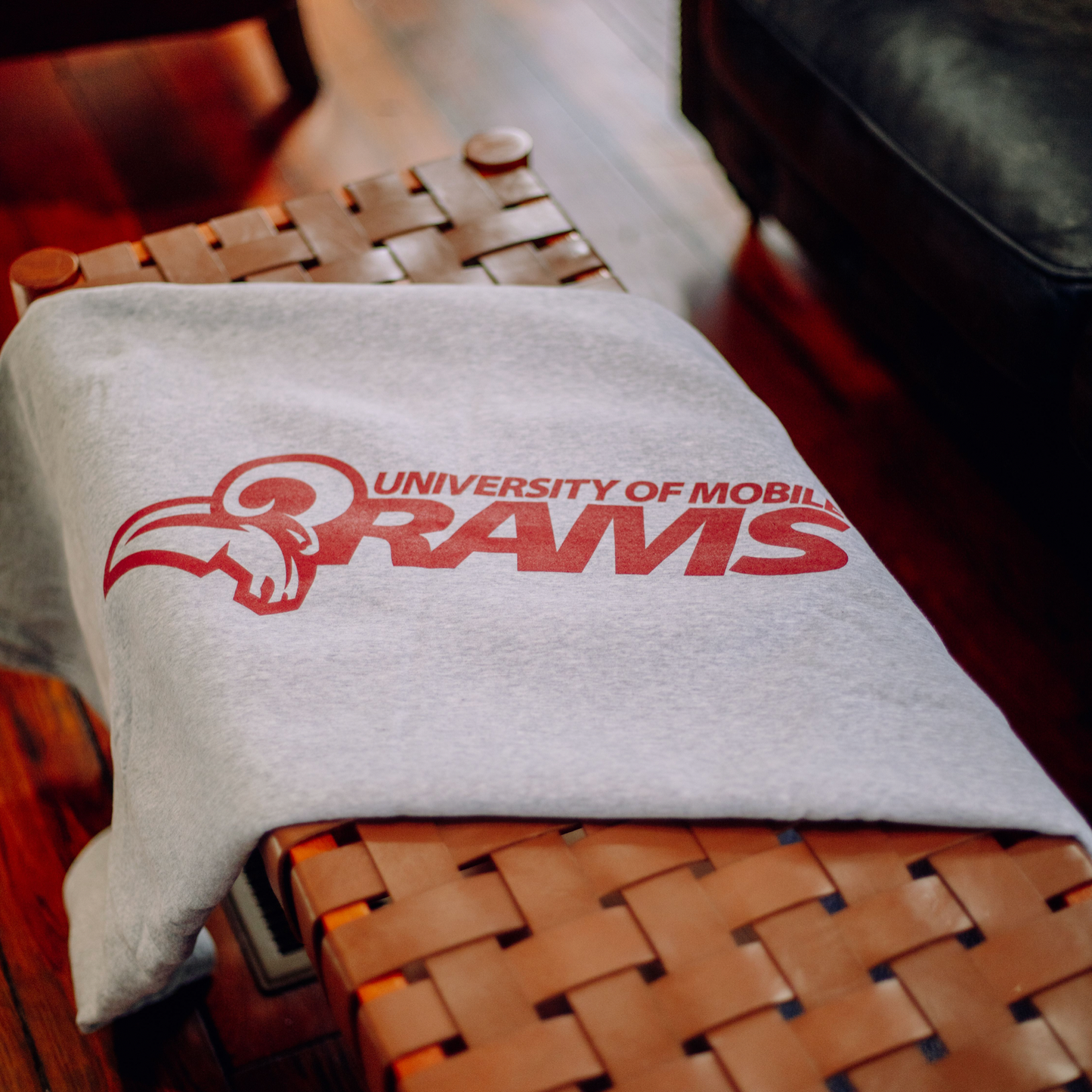 UM RAMS Sweatshirt Blanket