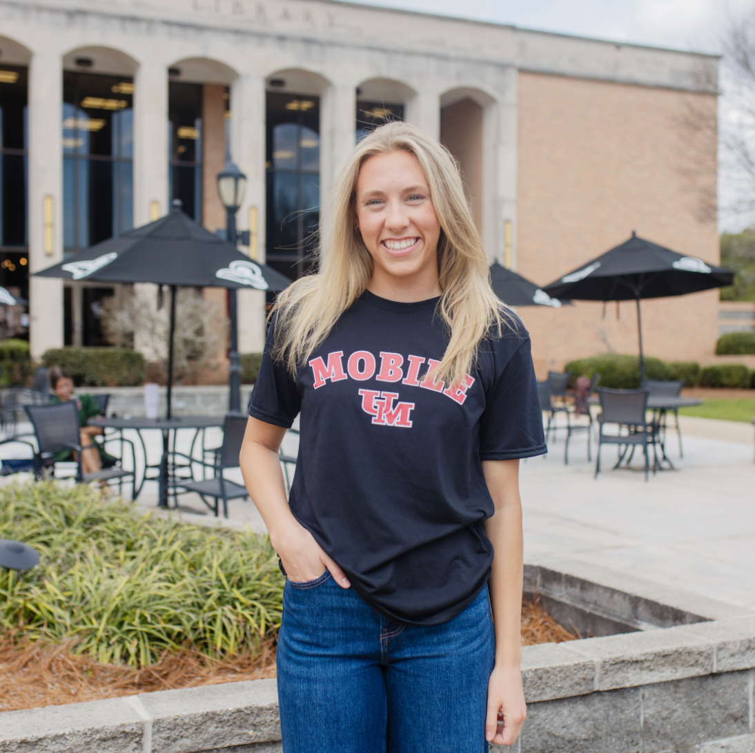 Interlocking UM Tee