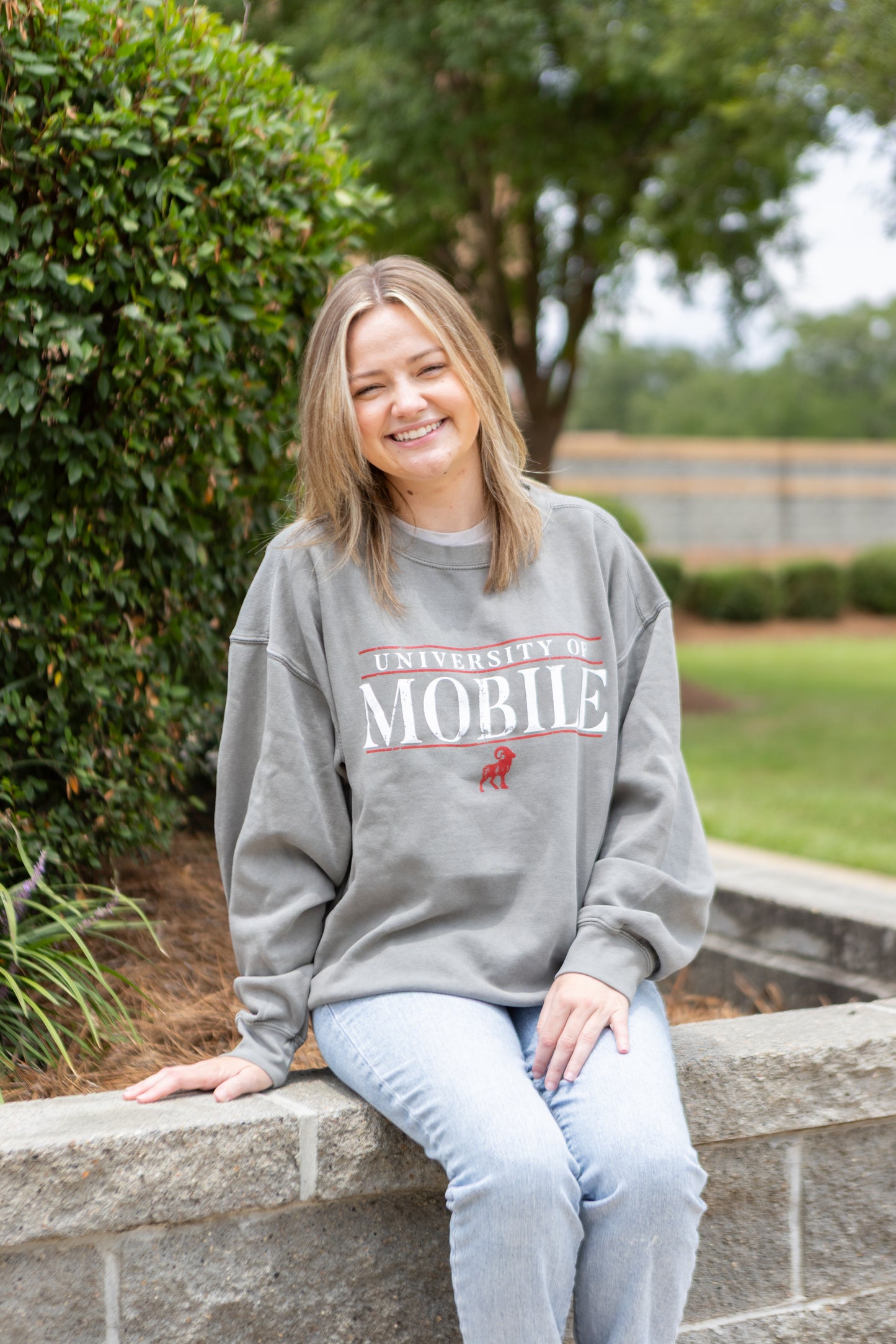 UM Ram Crewneck